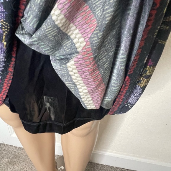 ETRO Milano Sleeveless Twist Front Light Tribal Print Midi Dress Size 42 (US 8) - Picture 8 of 13